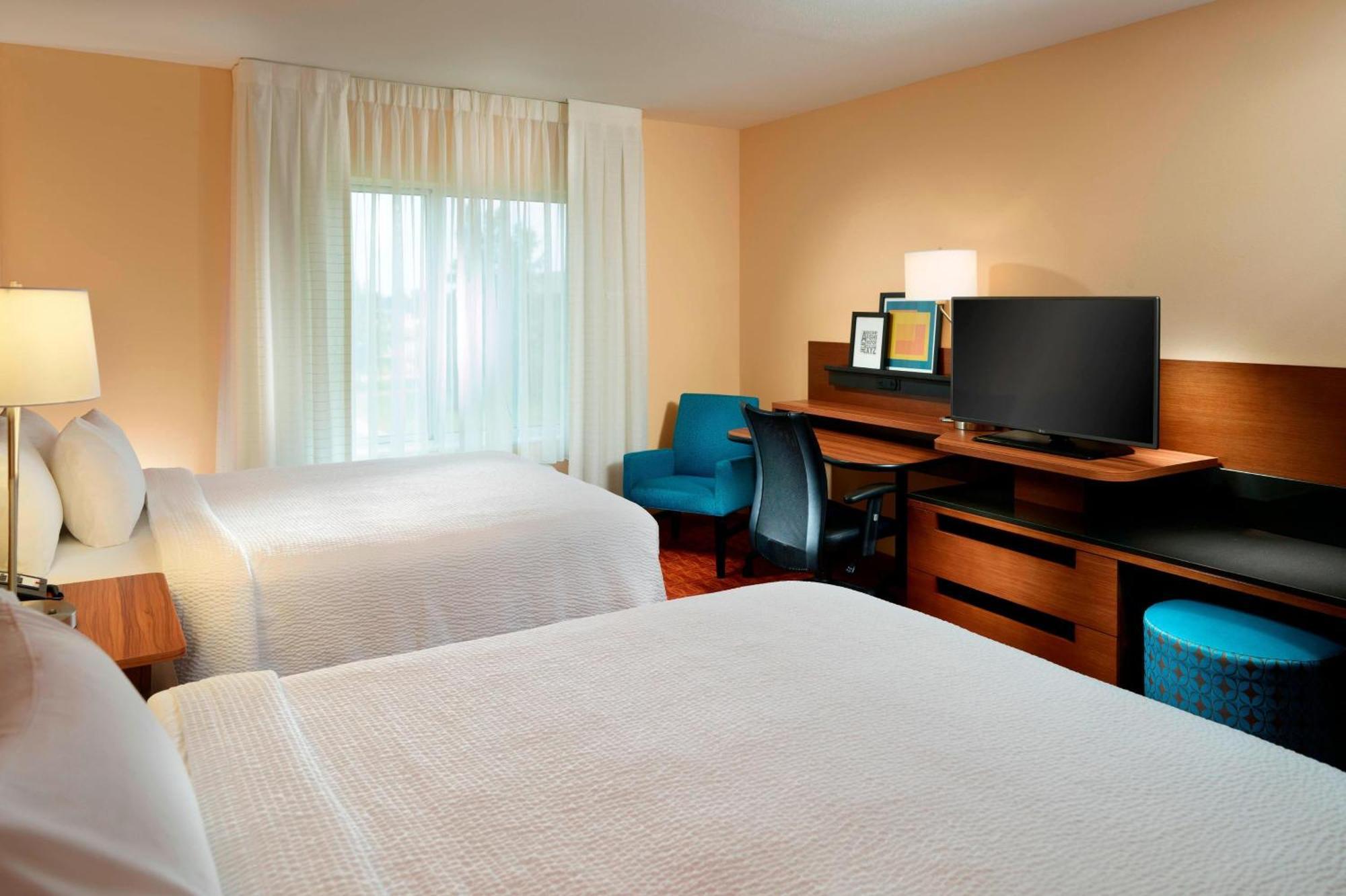 Fairfield Inn & Suites By Marriott Fayetteville North Екстериор снимка