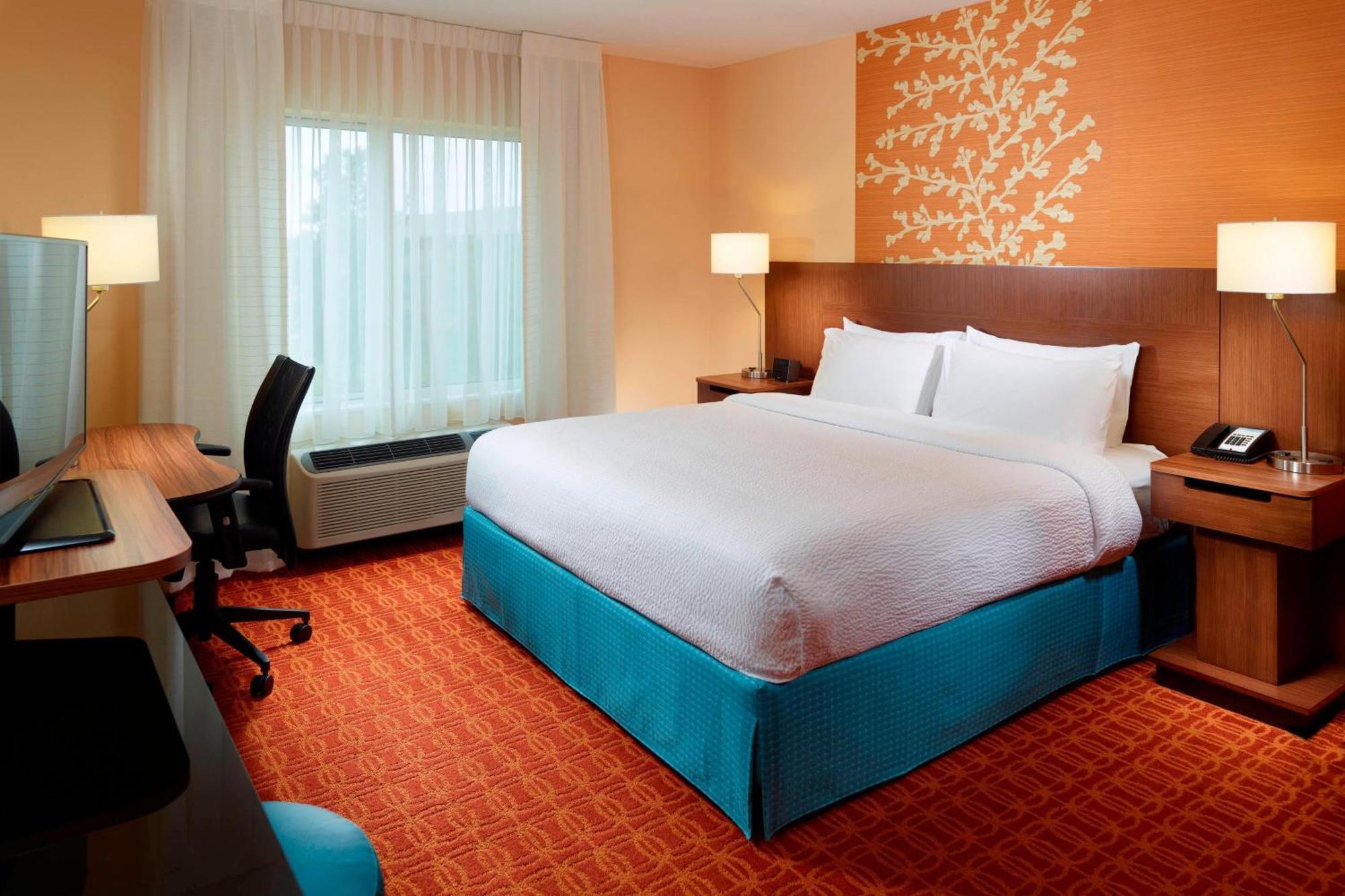 Fairfield Inn & Suites By Marriott Fayetteville North Екстериор снимка