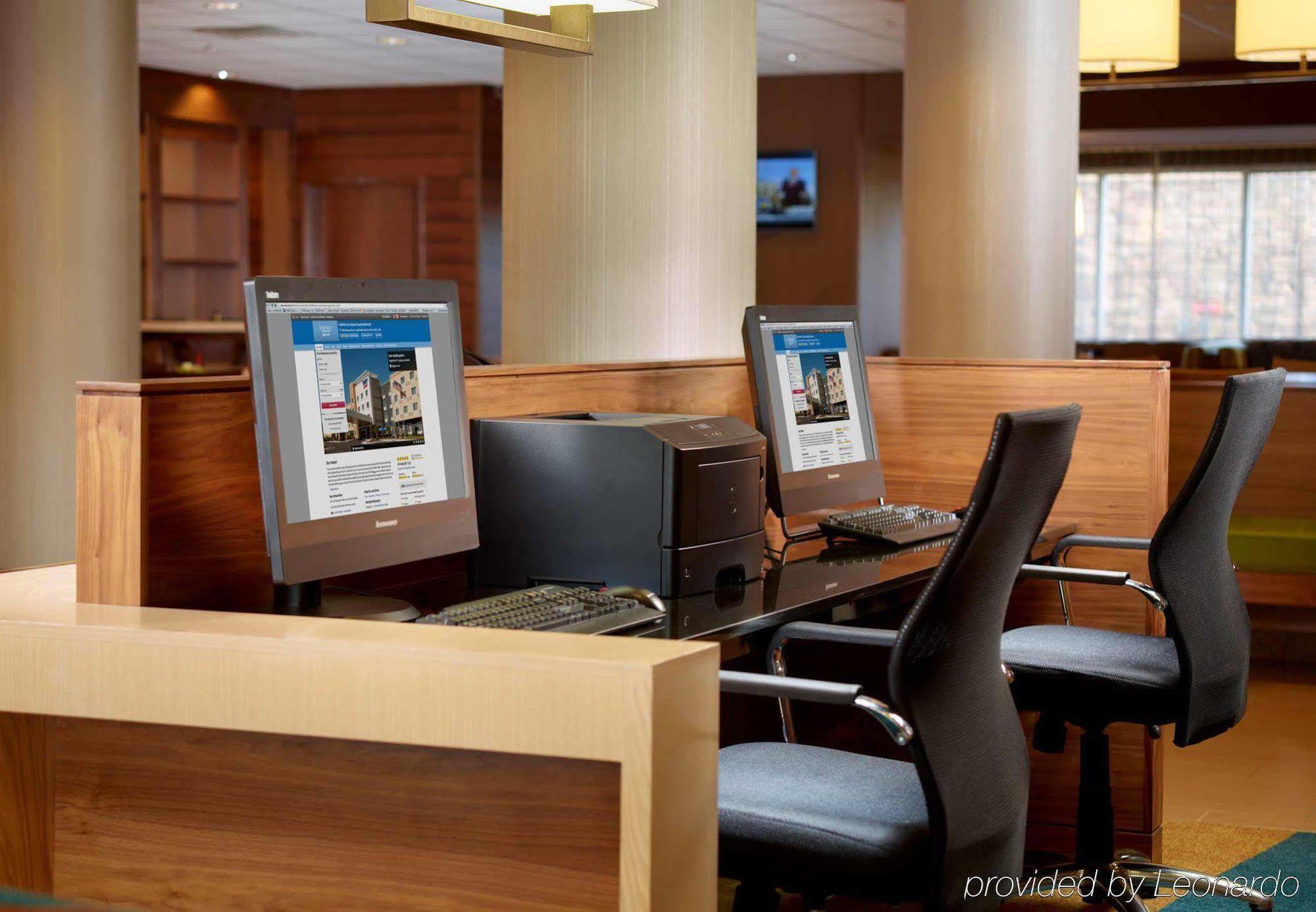 Fairfield Inn & Suites By Marriott Fayetteville North Екстериор снимка